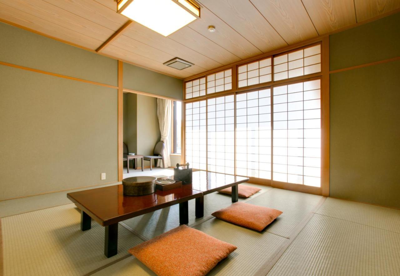 Yamatoya Honten Ryokan Osaka Eksteriør billede